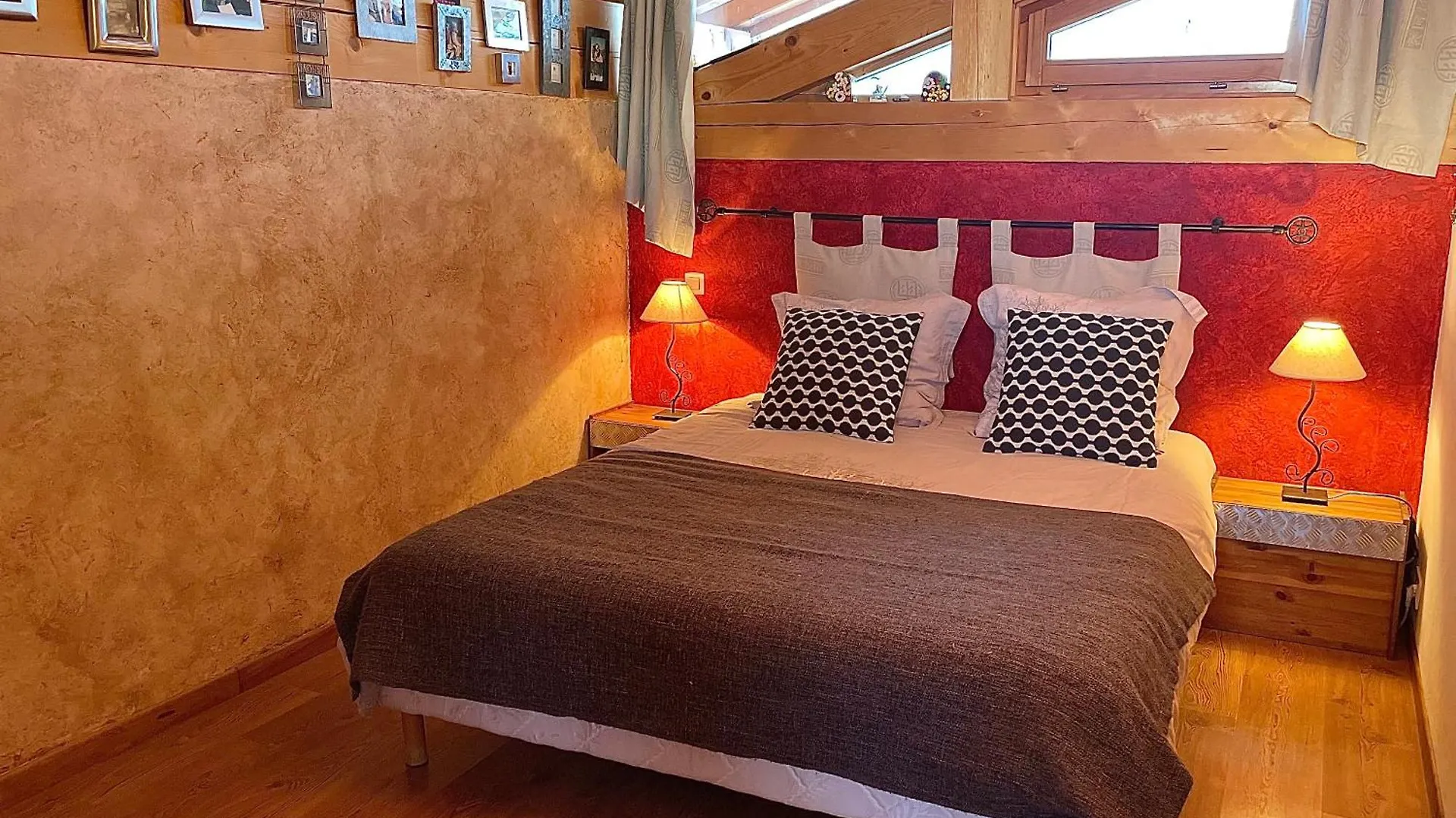 Arc 1800, Le Chalet Manaro Avec Sa Vue Panoramique Les Arcs