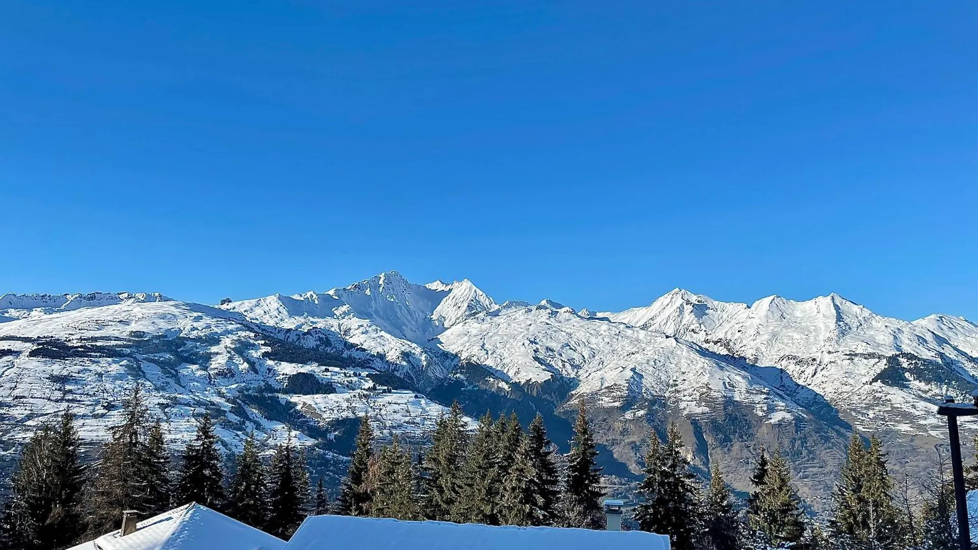 Arc 1800, Le Chalet Manaro Avec Sa Vue Panoramique Les Arcs  Frankreich