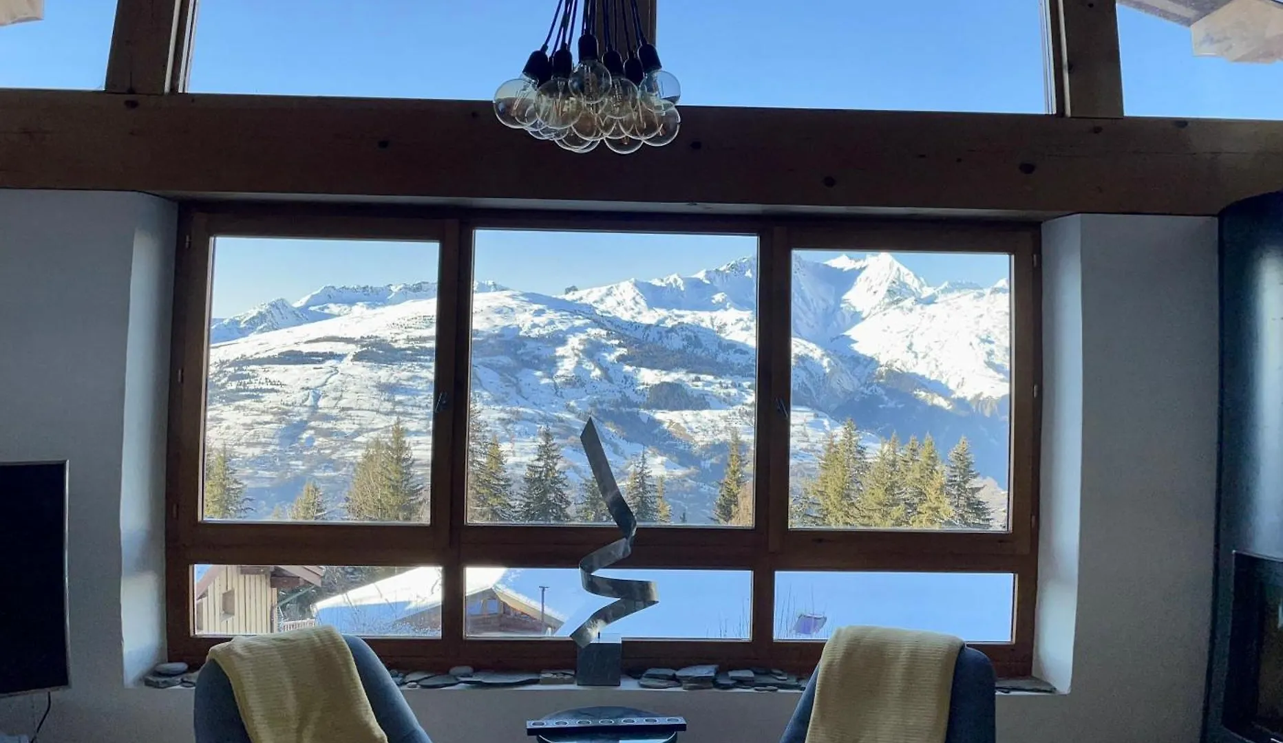 Arc 1800, Le Chalet Manaro Avec Sa Vue Panoramique Les Arcs
