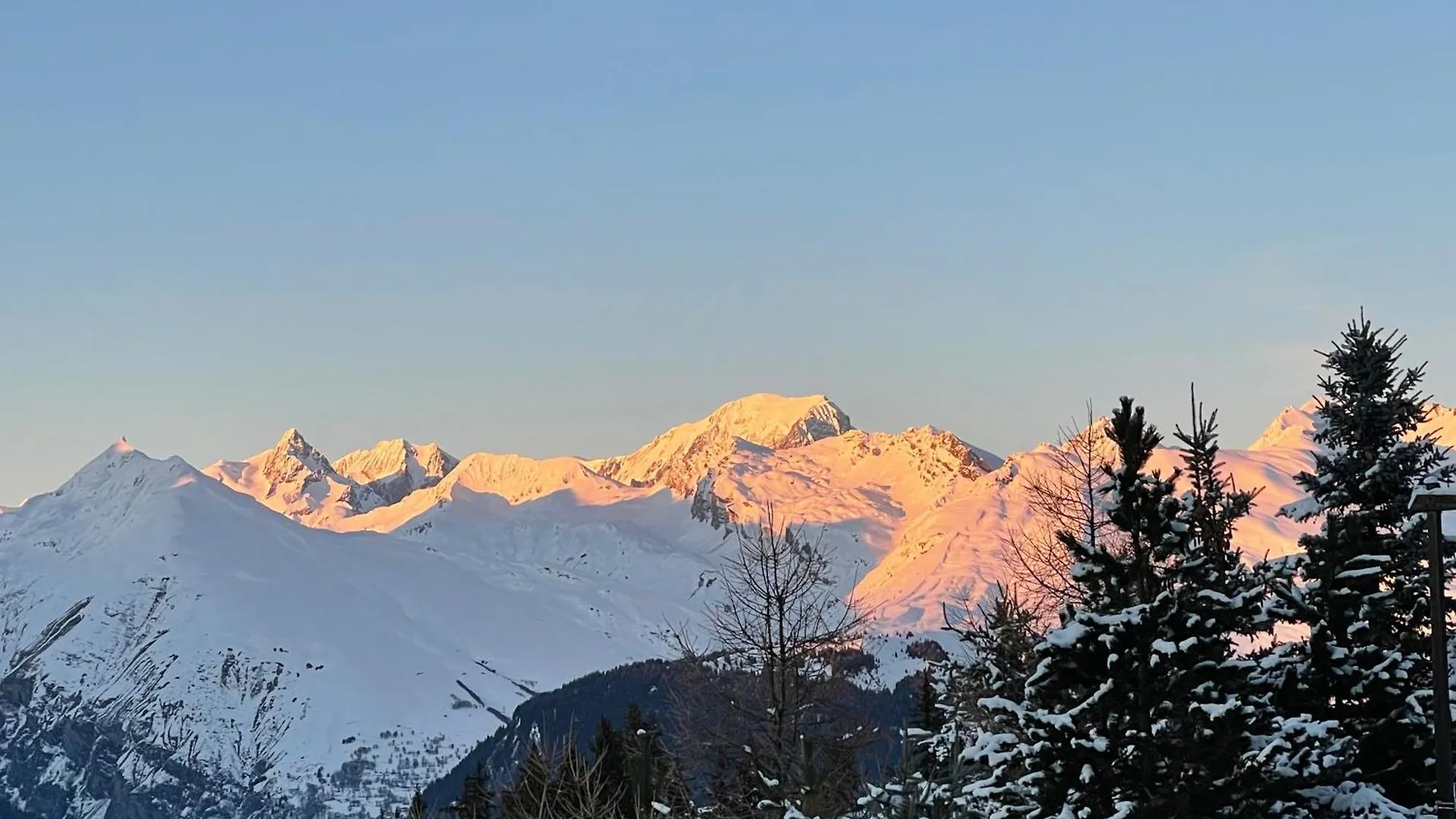 Arc 1800, Le Chalet Manaro Avec Sa Vue Panoramique Les Arcs   Les Arcs (Savoie)